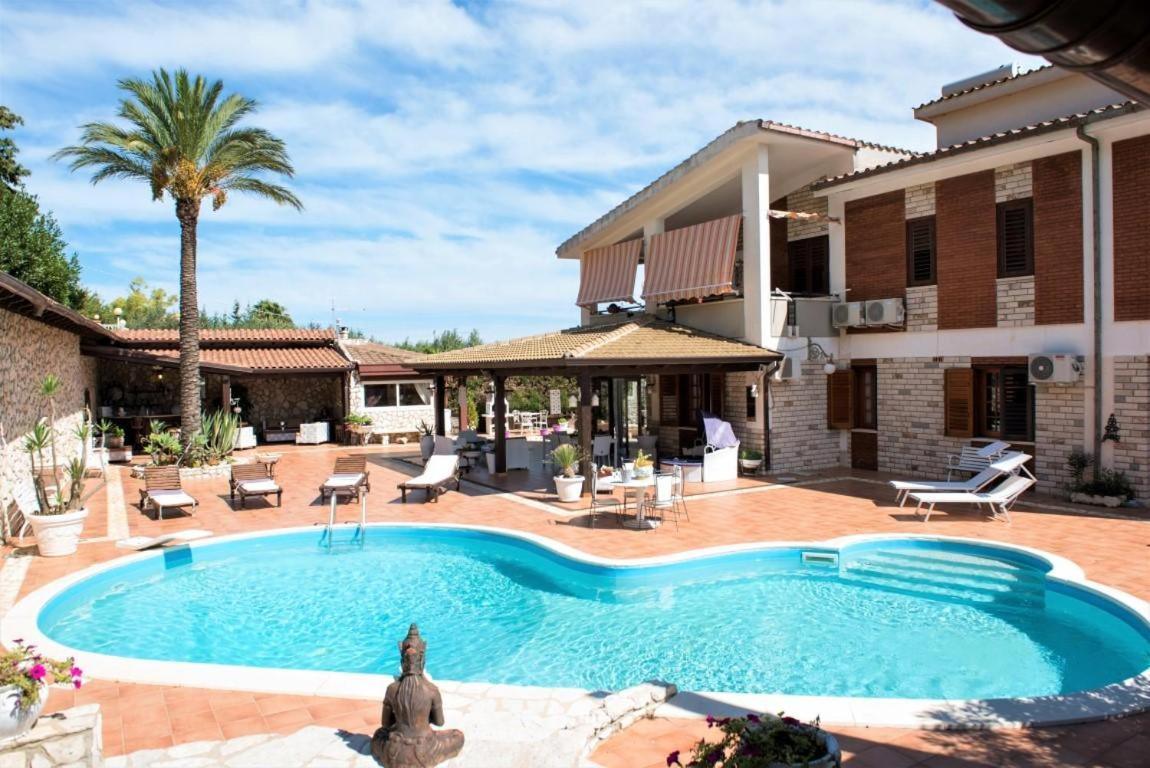 קאסטלמארה דל גולפו Villa Aversa מראה חיצוני תמונה