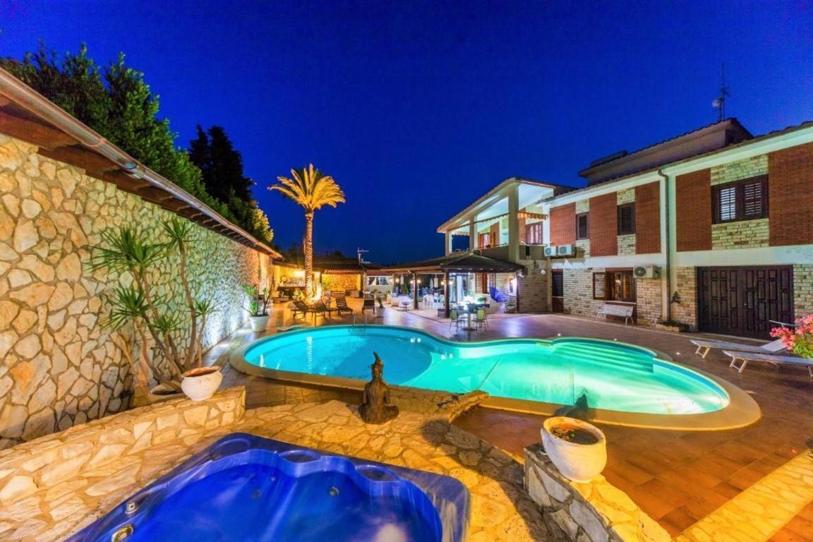 קאסטלמארה דל גולפו Villa Aversa מראה חיצוני תמונה