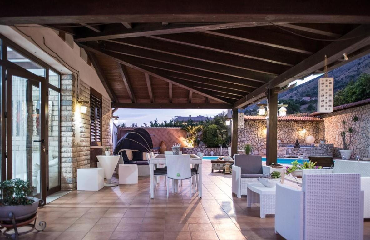 קאסטלמארה דל גולפו Villa Aversa מראה חיצוני תמונה
